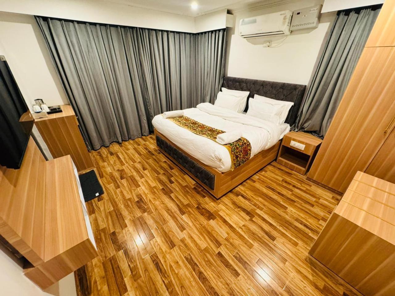 De Elaaf The Luxury Stay Srīnagar 외부 사진